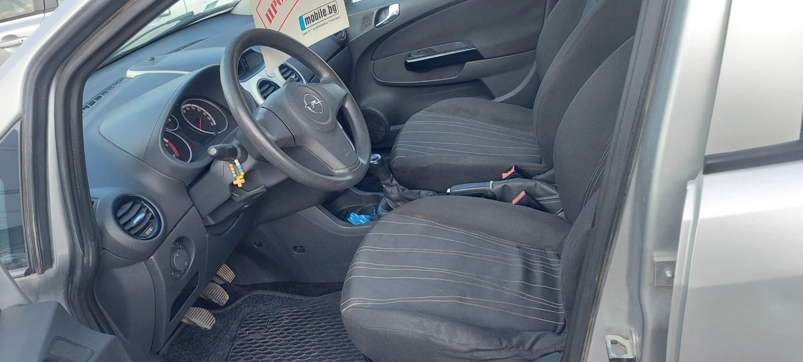 Opel Corsa 1, 3, снимка 9 - Автомобили и джипове - 56139635