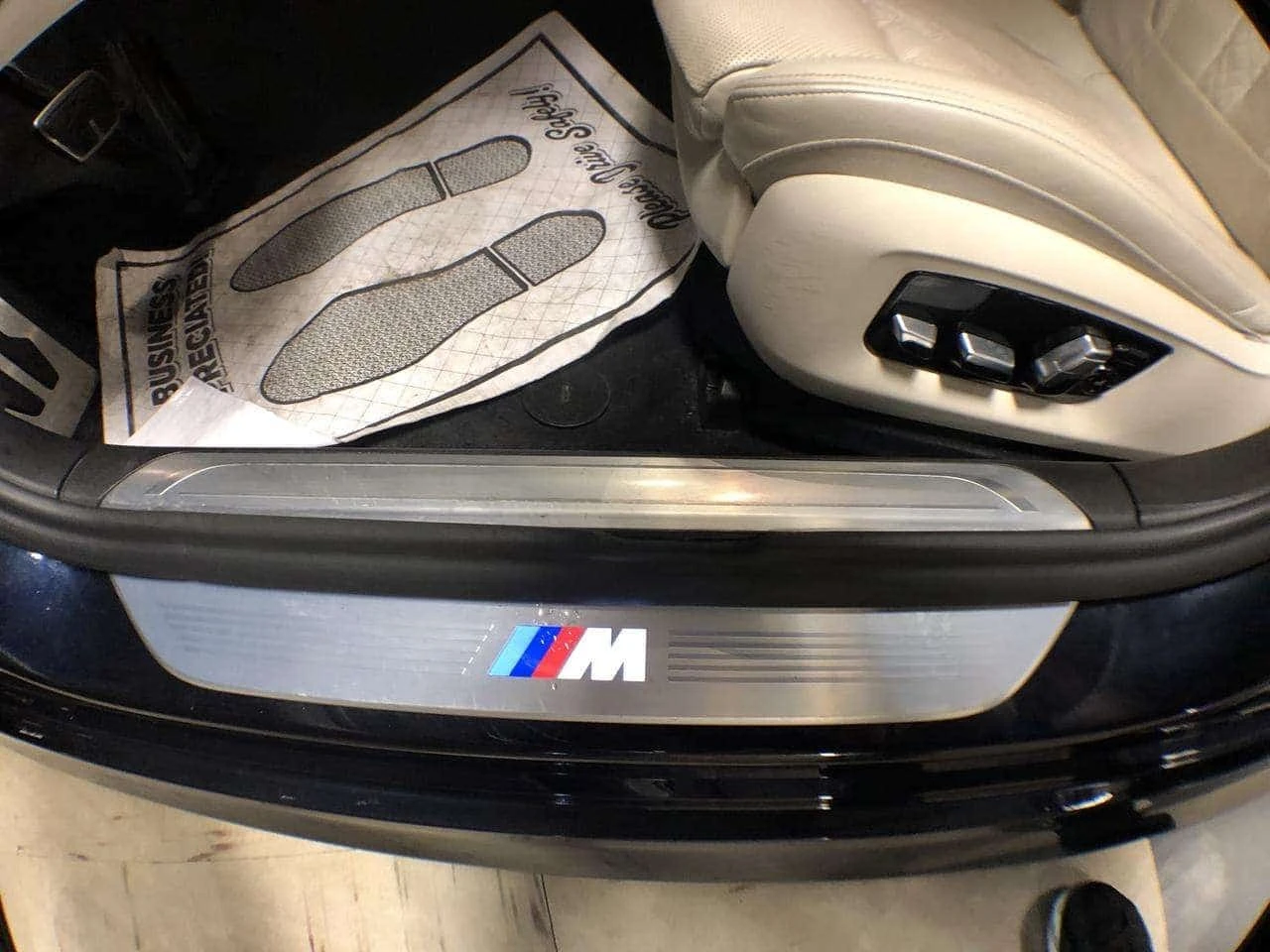 BMW 750 * 750i 750I XDRIVE AWD LEATHER SUNROOF NAV B/SPOT  | Mobile.bg � ����������� 15