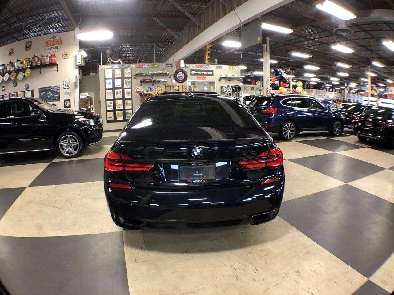 BMW 750 * 750i 750I XDRIVE AWD LEATHER SUNROOF NAV B/SPOT  | Mobile.bg � ����������� 5