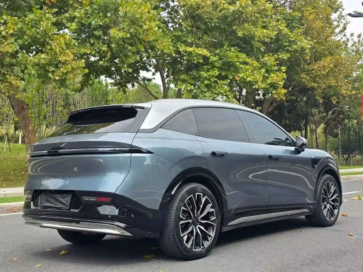 Zeekr 7X, снимка 4 - Автомобили и джипове - 56687334