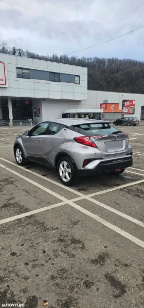 Toyota C-HR 1.8Hybrid, 122hp НА ЧАСТИ, снимка 2