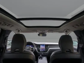 Volvo XC60 B5 AWD = Plus Dark = Гаранция, снимка 12