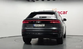 Audi Q8 * 55 TFSI Quattro Premium * КРАЙНА ЦЕНА ДО БГ, снимка 4