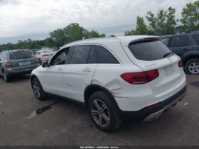 Mercedes-Benz GLC 300 4MATIC * DIGITAL * ПОДГРЕВ * КАМЕРА * ПАНОРАМА, снимка 4