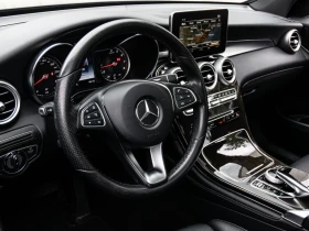 Mercedes-Benz GLC 300 AMG Sport * Панорама * АвтоКредит (ЦЕНА ДО БГ), снимка 7