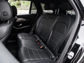 Mercedes-Benz GLC 300 AMG Sport * Панорама * АвтоКредит (ЦЕНА ДО БГ), снимка 10