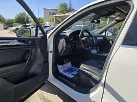 Обява за продажба на VW Touareg 3.0TDI 262к.с R-line FULL ~29 900 лв. - изображение 9