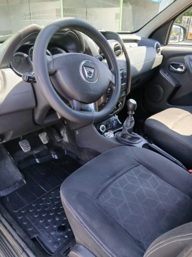 Dacia Duster 1.6i-4x4-Газ-бензин - 8200 € / 16037.81 лв. - 54375700 8