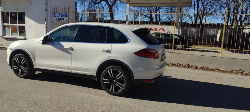 Porsche Cayenne 3.6 300к.с., снимка 4 - Автомобили и джипове - 48435745