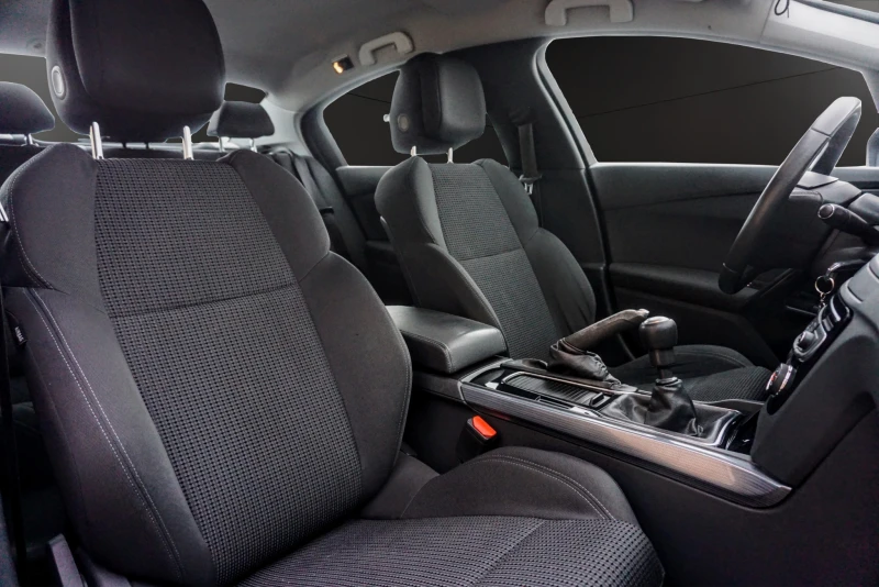 Peugeot 508 2.0HDI ACTIVE, снимка 11 - Автомобили и джипове - 49362149