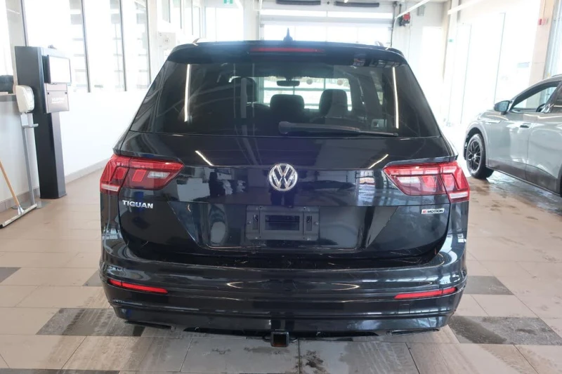 VW Tiguan R-LINE 4MOTION* FENDER* ПОДГРЕВ* ПАНОРАМА* КЕЙЛЕС, снимка 2 - Автомобили и джипове - 52752456