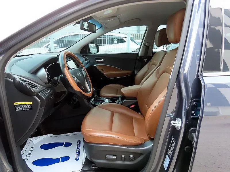Hyundai Santa fe 2.2 CRDI 4WD - САМО 30% АВАНС, снимка 5 - Автомобили и джипове - 55740251