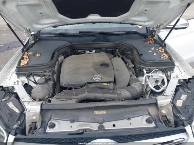 Mercedes-Benz GLC 300 4MATIC * DIGITAL * ПОДГРЕВ * КАМЕРА * ПАНОРАМА, снимка 14 - Автомобили и джипове - 55977360