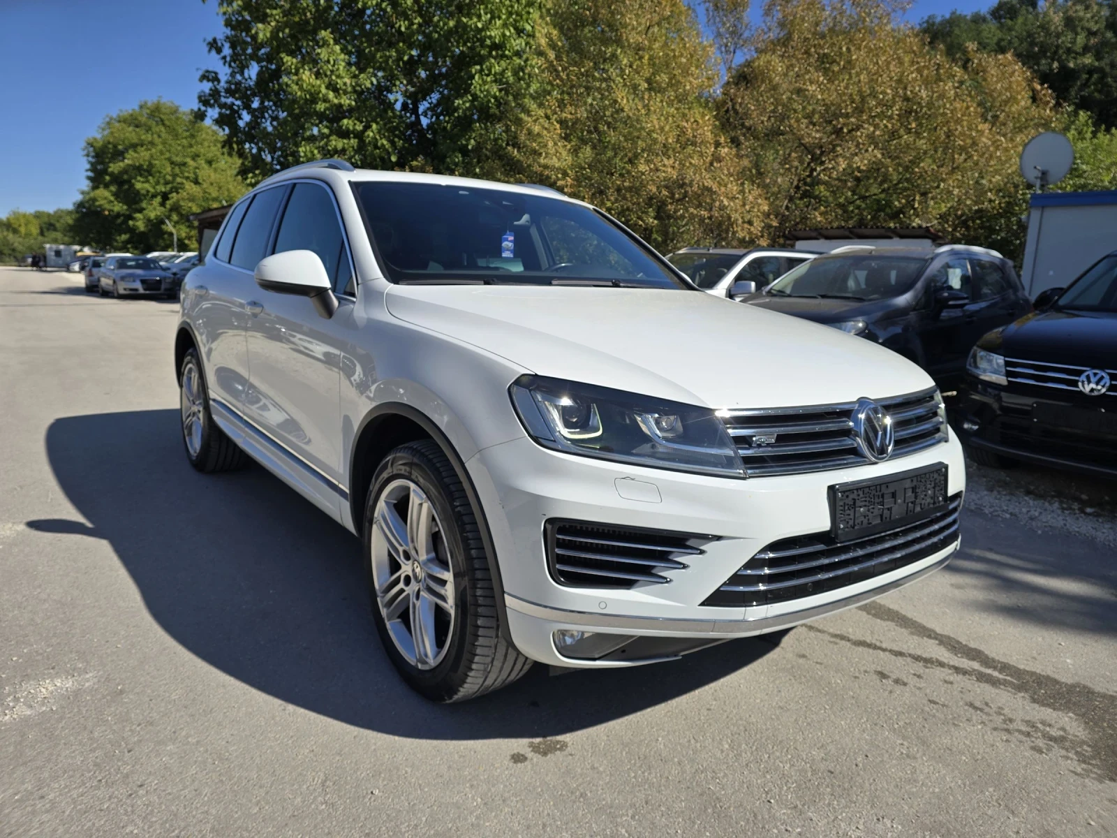 VW Touareg 3.0TDI 262к.с R-line FULL - изображение 2