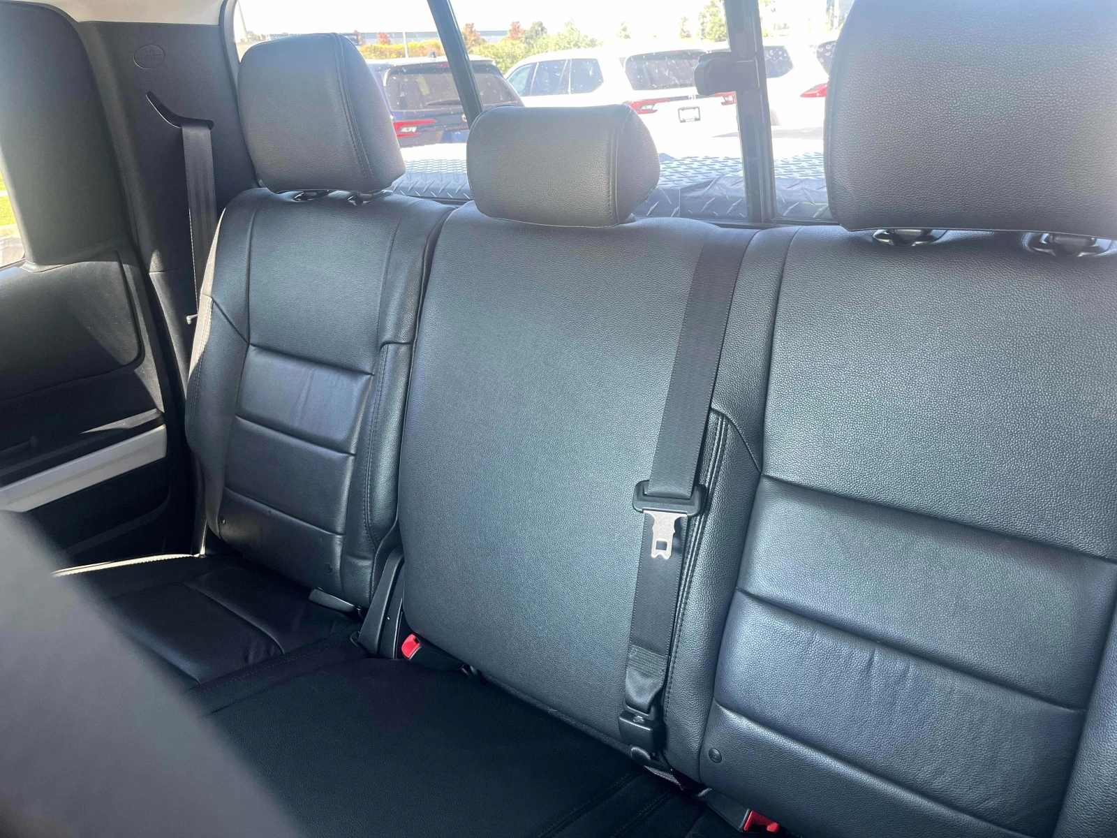 Toyota Tundra * * 5.7 * * SR* * CARFAX * * АВТО КРЕДИТ * *  - изображение 8