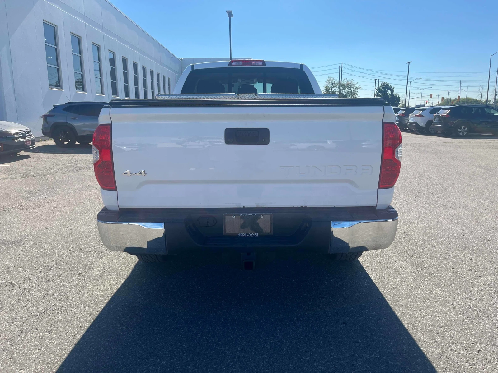 Toyota Tundra * * 5.7 * * SR* * CARFAX * * АВТО КРЕДИТ * *  - изображение 3
