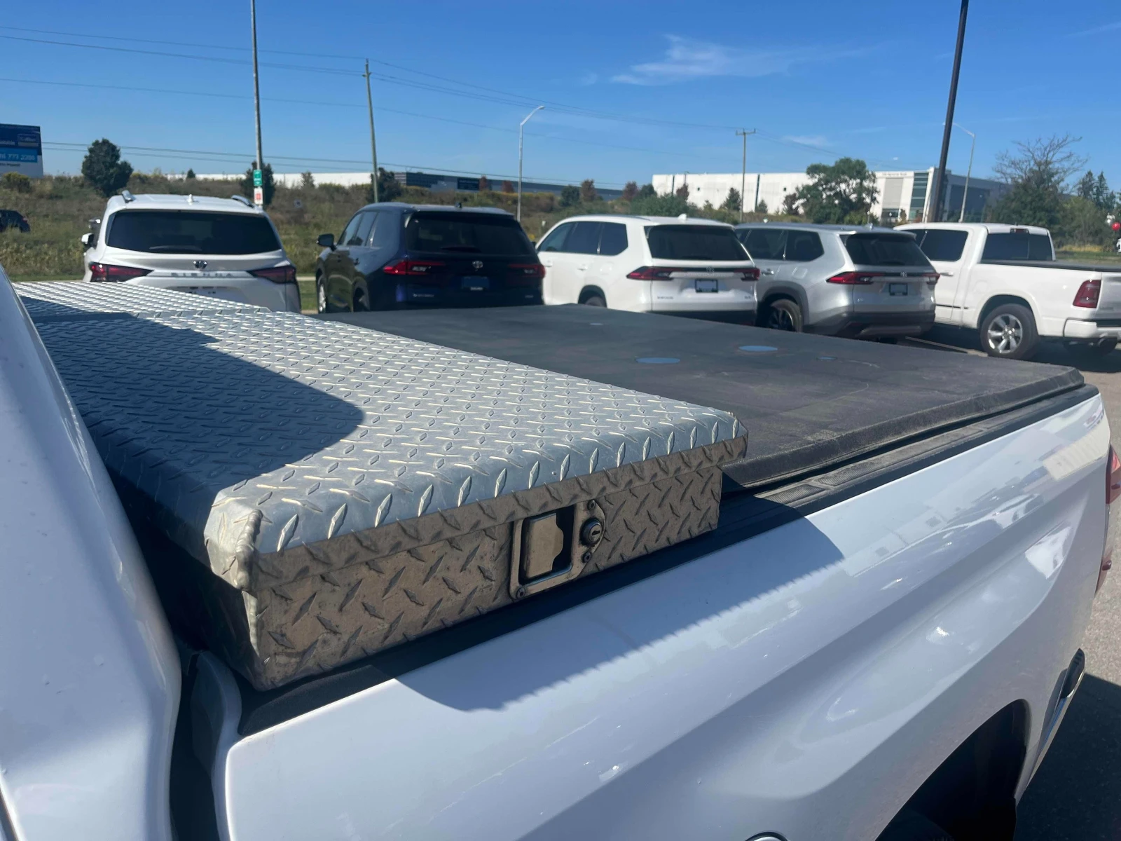 Toyota Tundra * * 5.7 * * SR* * CARFAX * * АВТО КРЕДИТ * *  - изображение 4