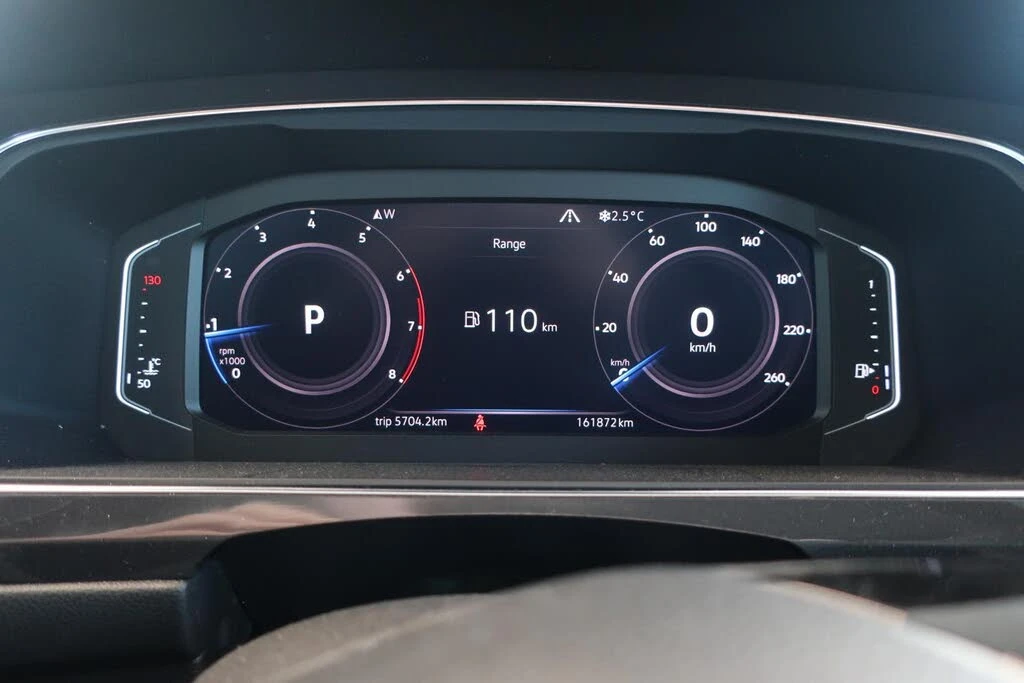 VW Tiguan R-LINE 4MOTION* FENDER* ПОДГРЕВ* ПАНОРАМА* КЕЙЛЕС - изображение 9