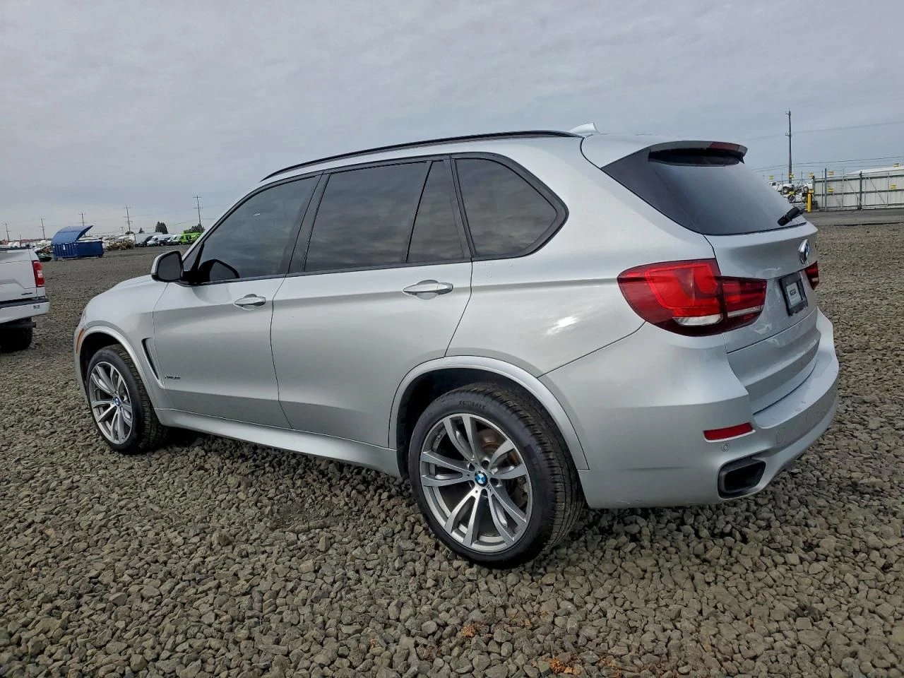 BMW X5  - изображение 2