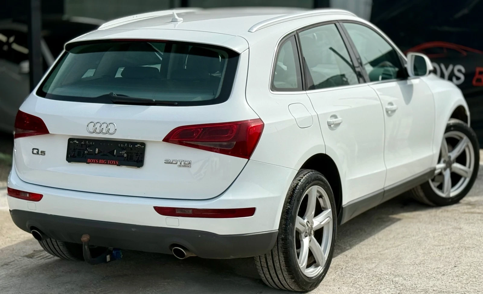Audi Q5 3.0TDI* V6* Allroad* �������* ����* ���������*  | Mobile.bg � ����������� 9