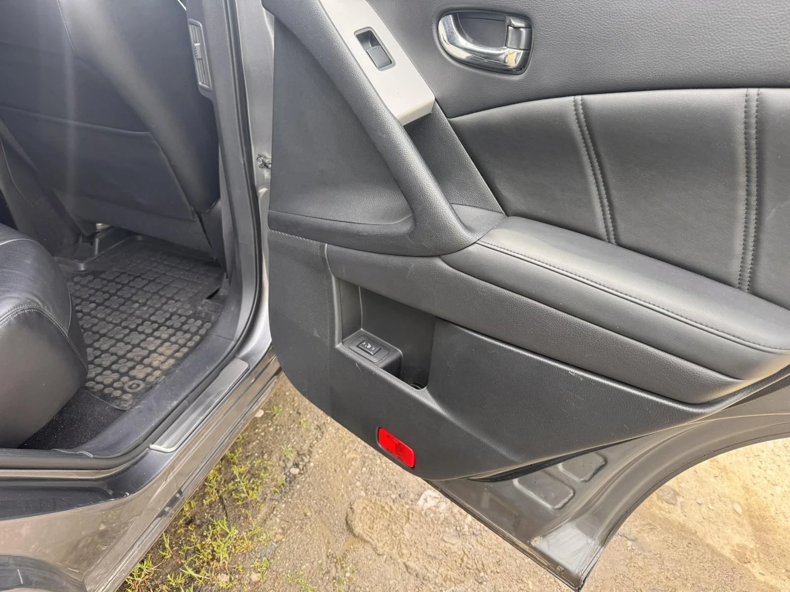 Nissan Murano, снимка 10 - Автомобили и джипове - 54503022