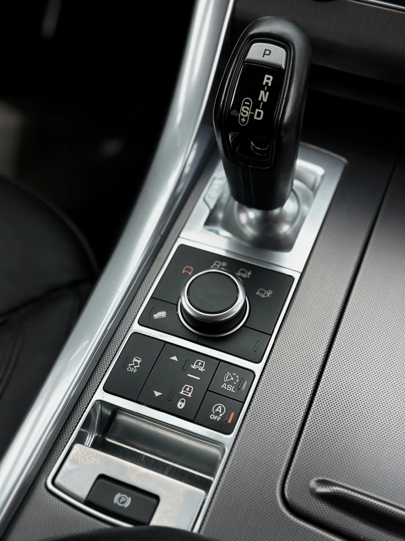 Land Rover Range Rover Sport 3.0 HSE PACKAGE SCV6, снимка 9 - Автомобили и джипове - 55152268