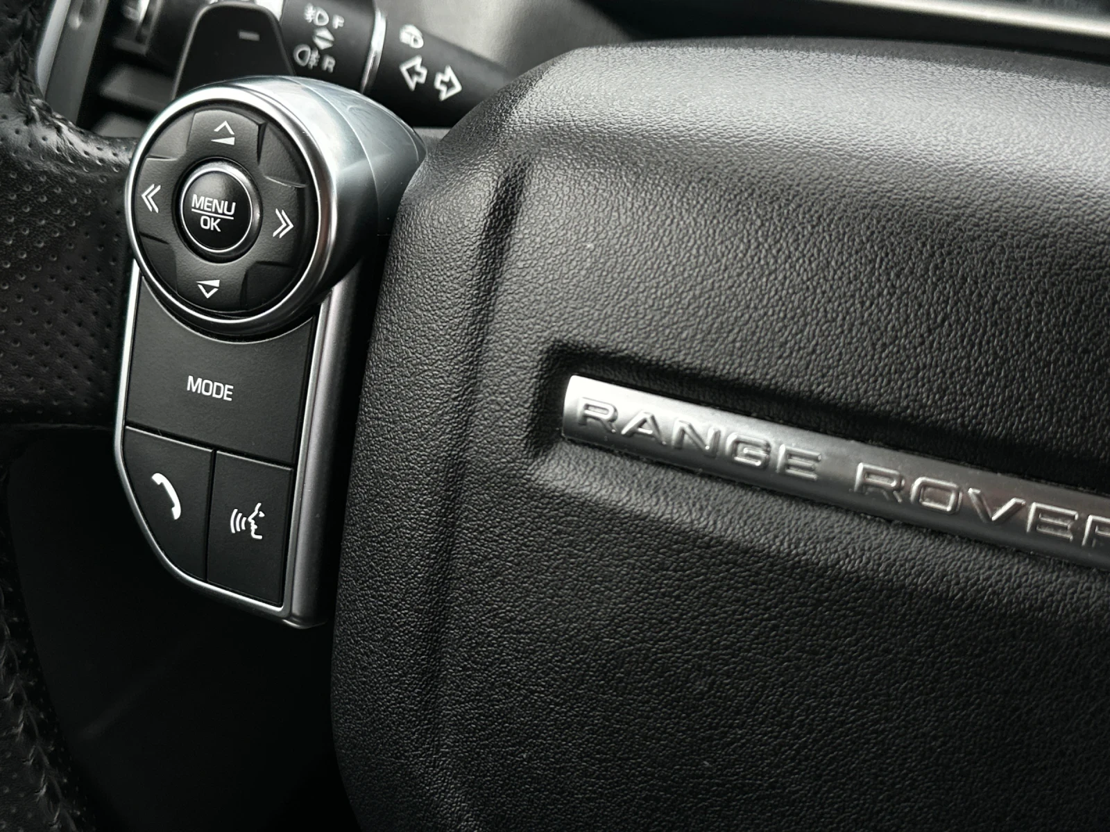 Land Rover Range Rover Sport 3.0 HSE PACKAGE SCV6, снимка 8 - Автомобили и джипове - 55152268