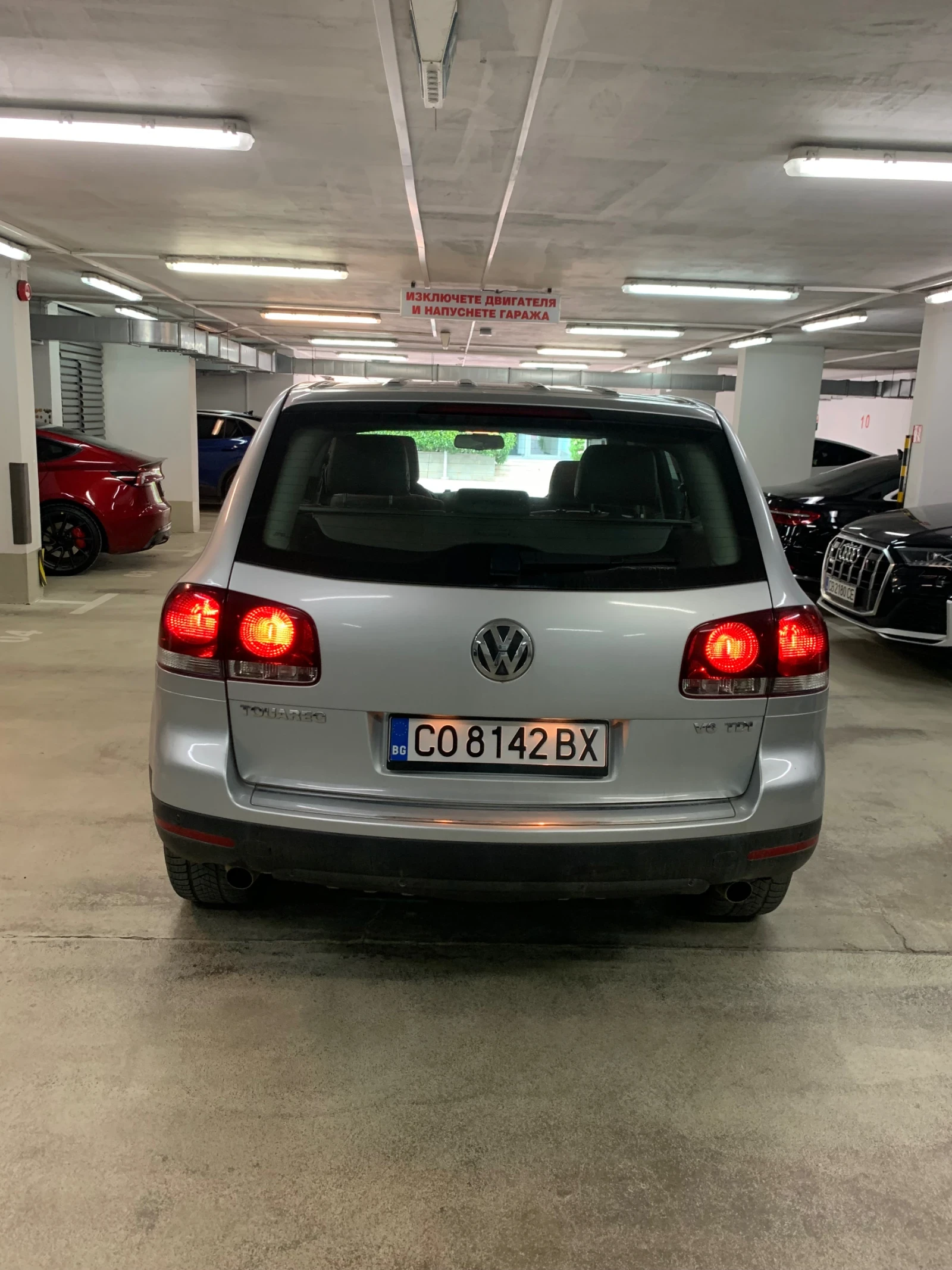 VW Touareg, снимка 8 - Автомобили и джипове - 55989065