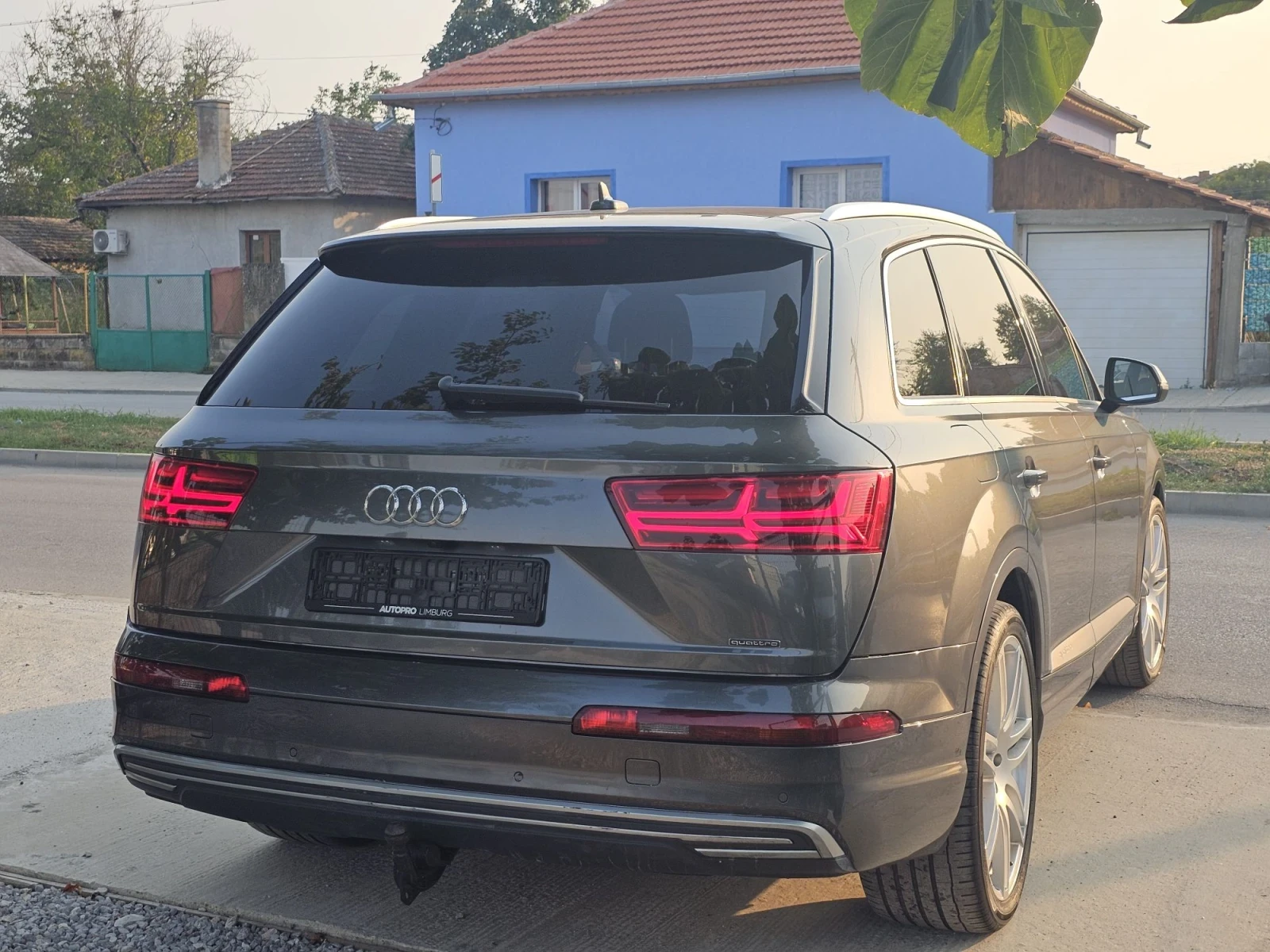 Audi Q7 ТОП !, снимка 7 - Автомобили и джипове - 56046663