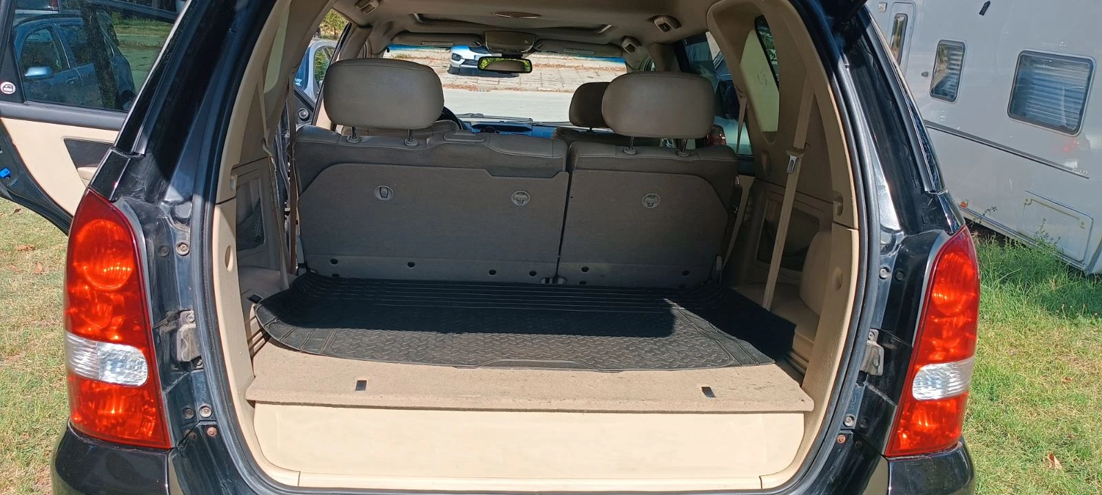 SsangYong Rexton, снимка 12 - Автомобили и джипове - 56160130