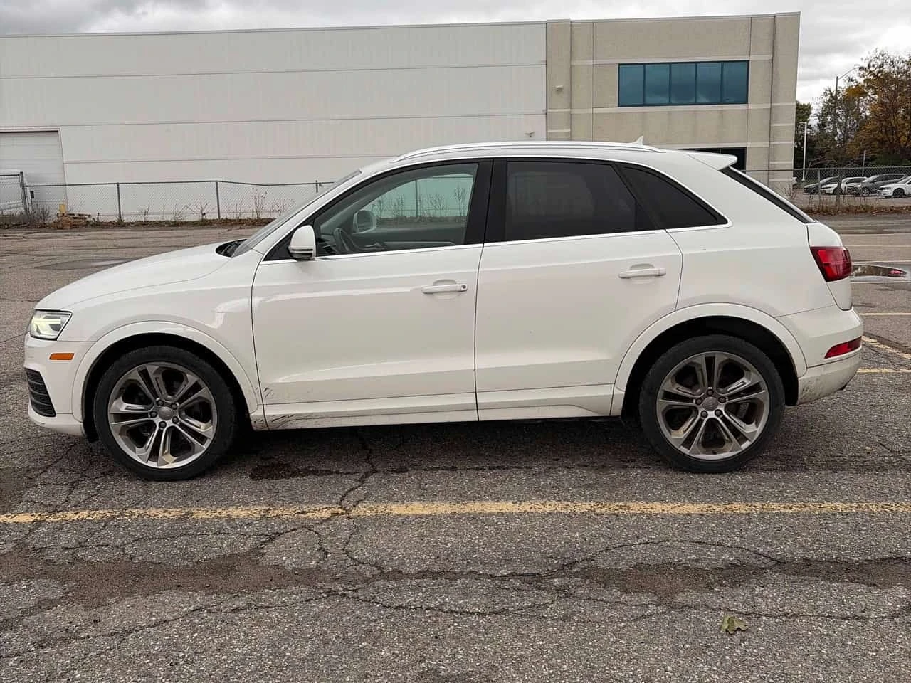 Audi Q3 Progressiv / CARFAX / ���������� /���� �� �������� | Mobile.bg � ����������� 3