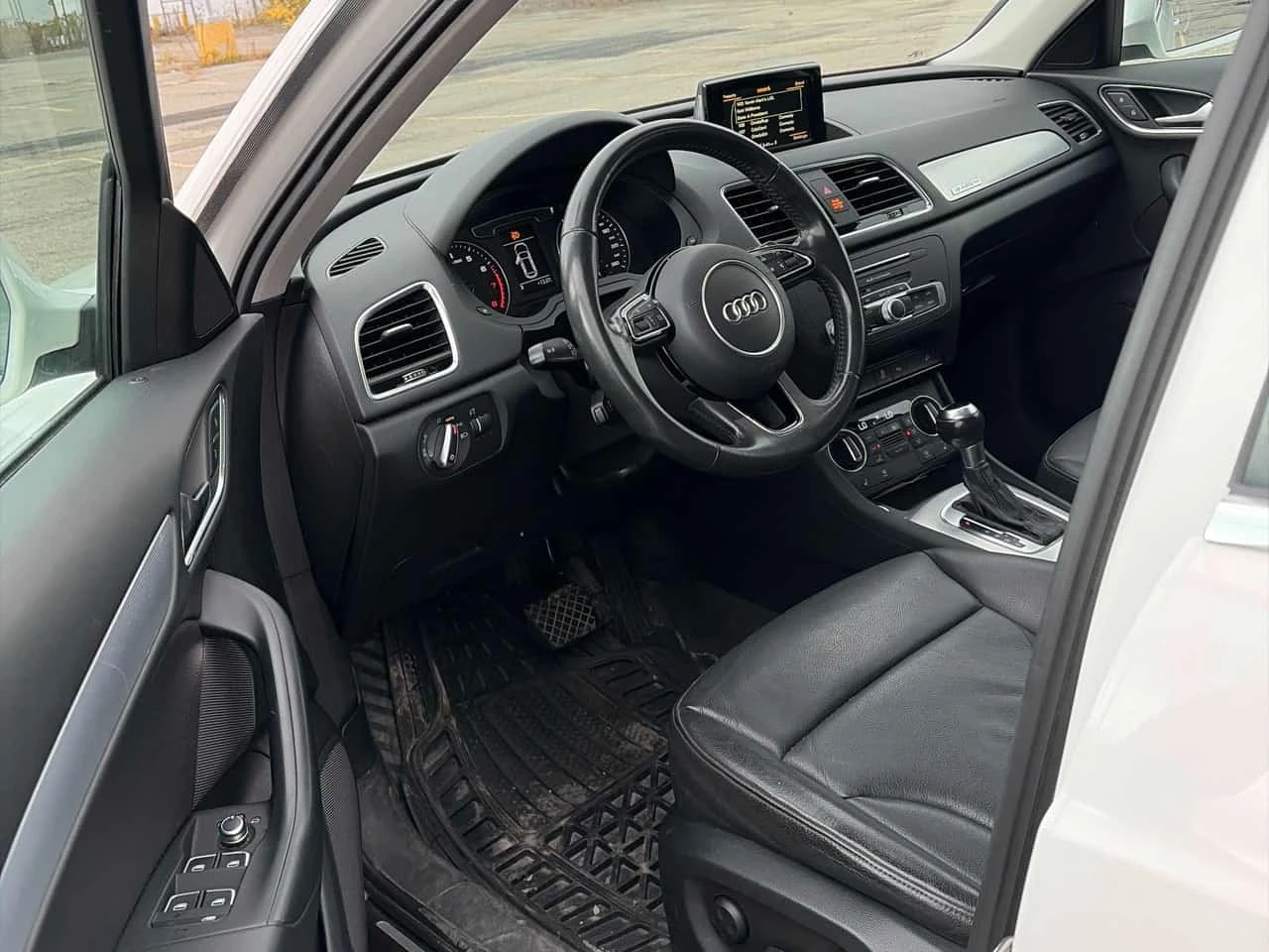 Audi Q3 Progressiv / CARFAX / ���������� /���� �� �������� | Mobile.bg � ����������� 6