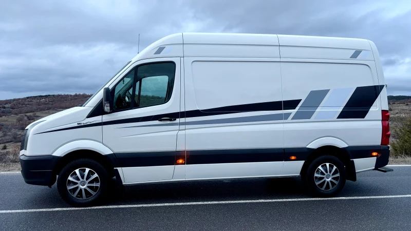 VW Crafter 2.0 TDI (163 к.с.) Webasto, 12/230V Инвертор, снимка 2 - Бусове и автобуси - 53447111