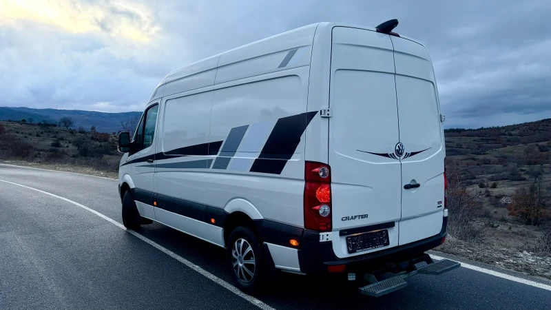 VW Crafter 2.0 TDI (163 к.с.) Webasto, 12/230V Инвертор, снимка 3 - Бусове и автобуси - 53447111