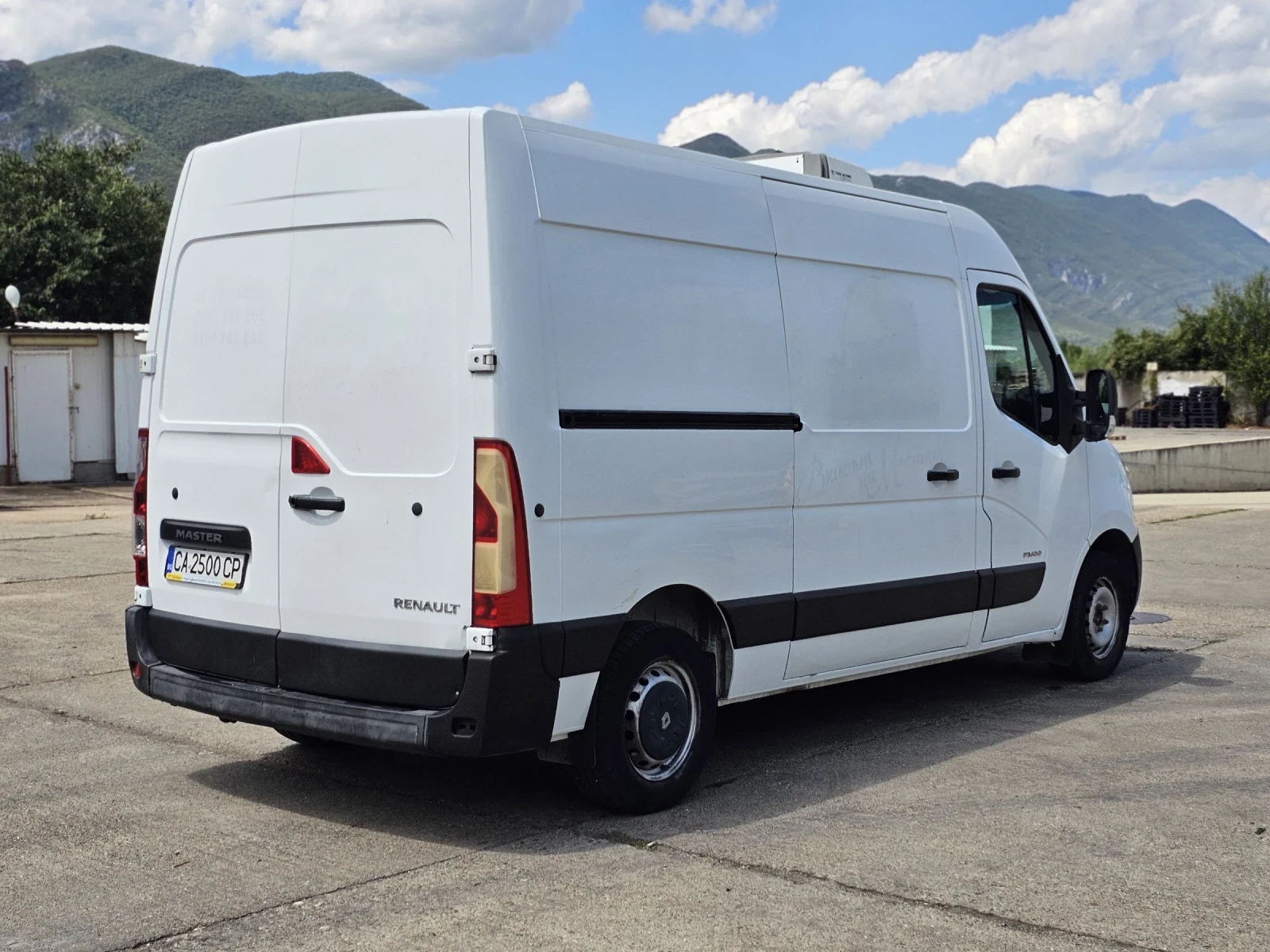 Renault Master L2H2 2.3dci - изображение 3