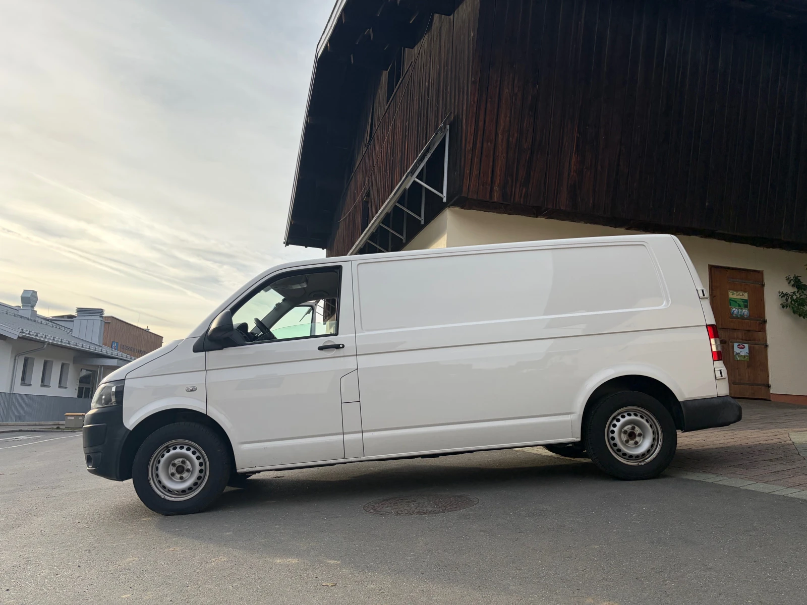 VW Transporter Т5 - изображение 4