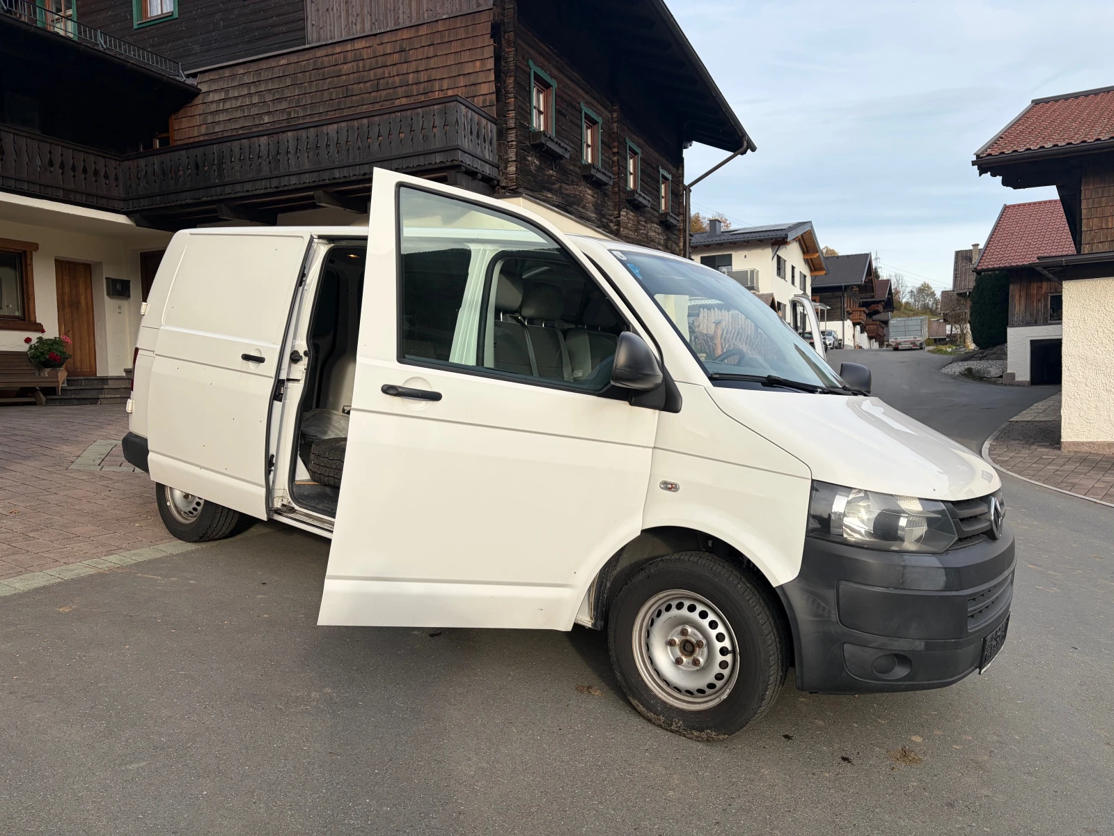 VW Transporter Т5 - изображение 3