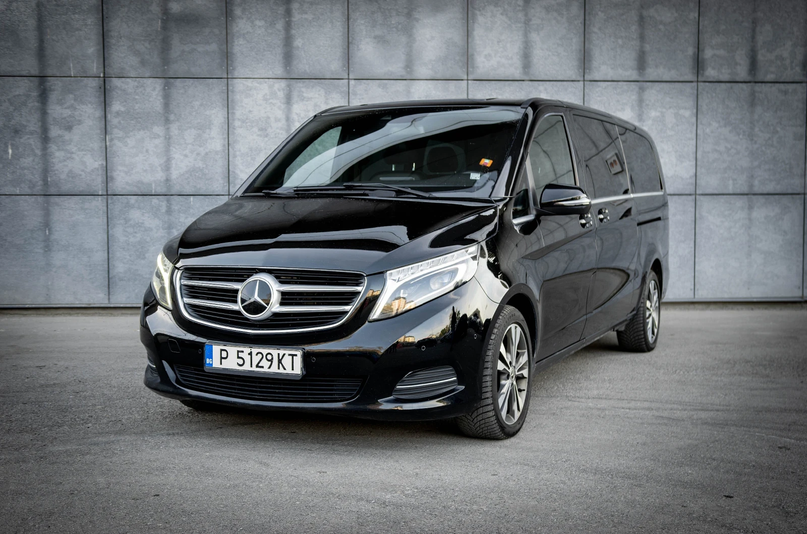 Mercedes-Benz V 250 Amg packet, обслужен, снимка 14 - Бусове и автобуси - 56690882