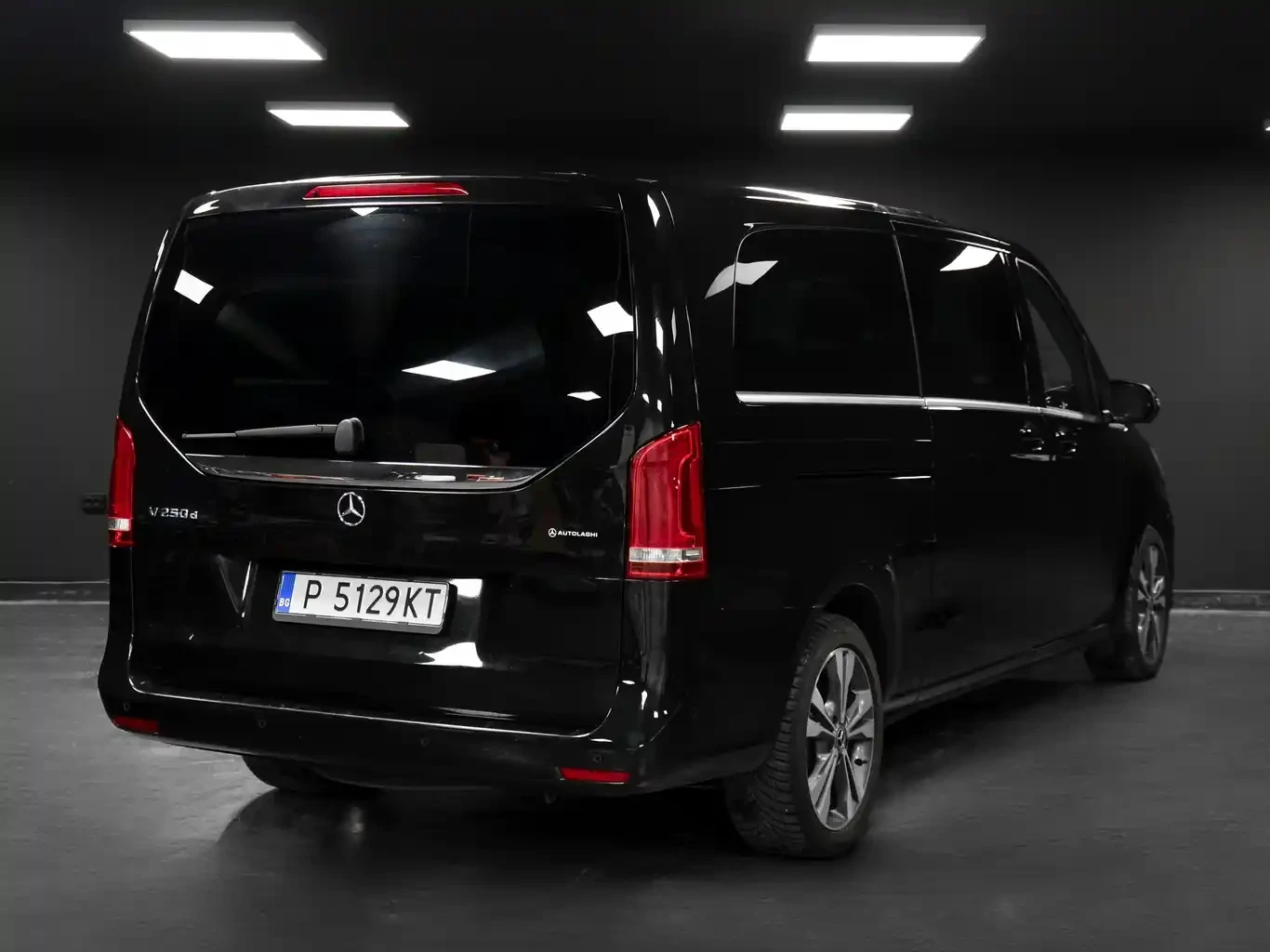 Mercedes-Benz V 250 Amg packet, обслужен, снимка 4 - Бусове и автобуси - 56690882