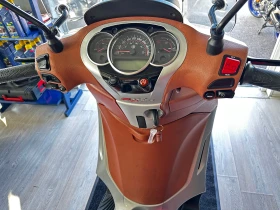 Piaggio Beverly 350i ABS/ASR/LED 2014г., снимка 2