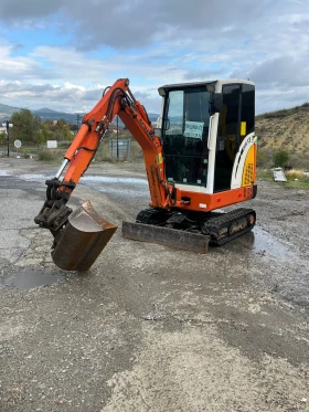 Багер Schaeff, снимка 2