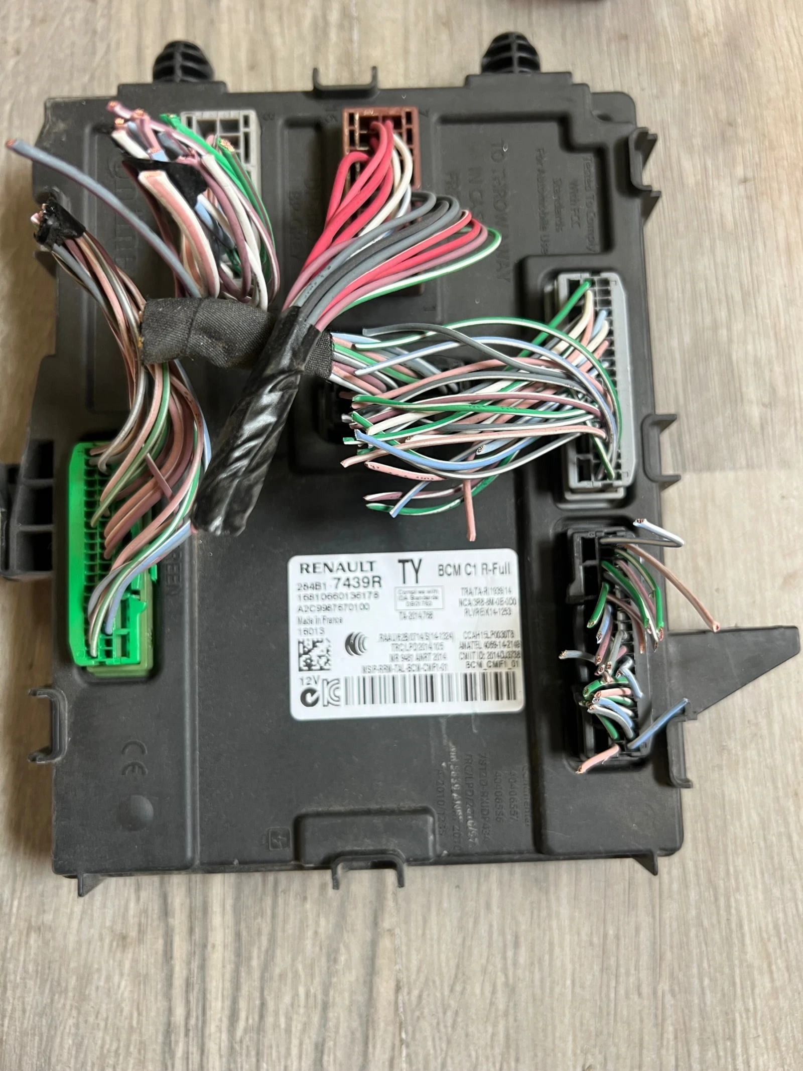 284B17439R  BCM C1 R-FULL ����� RENAULT MEGANE 4   284B1 7439R A2C9987670100 | Mobile.bg � ����������� 1