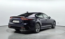 Kia Stinger 2.0 Turbo AWD * НАЙ-ДОБРА ЦЕНА В БЪЛГАРИЯ* , снимка 2