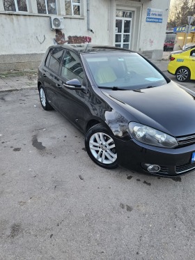 VW Golf 1.6 TDI HI-LINE, снимка 2