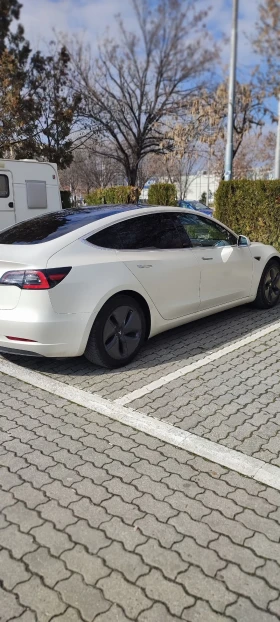 Tesla Model 3 SR Plus, снимка 5