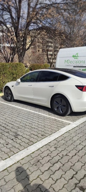 Tesla Model 3 SR Plus, снимка 4