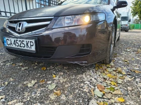 Обява за продажба на Honda Accord 2.2 icdi ~5 300 лв. - изображение 7