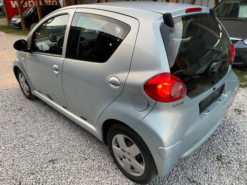 Toyota Aygo 1.0 i A/C, снимка 3 - Автомобили и джипове - 47338126