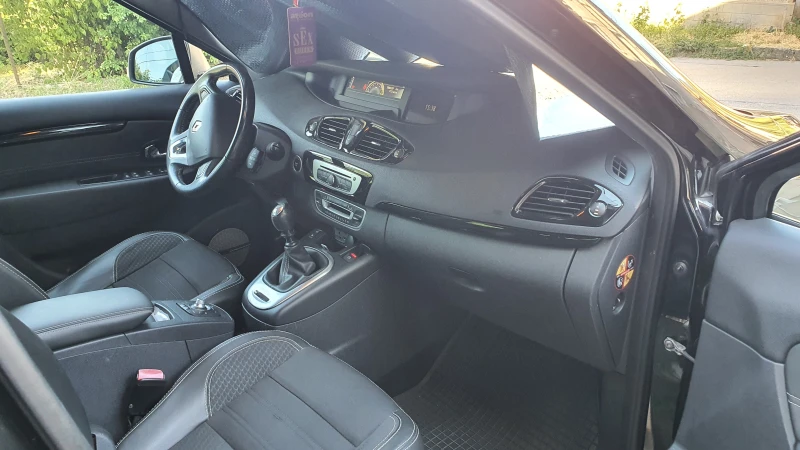 Renault Grand scenic 1.6 dci BOSE, снимка 9 - Автомобили и джипове - 52554808