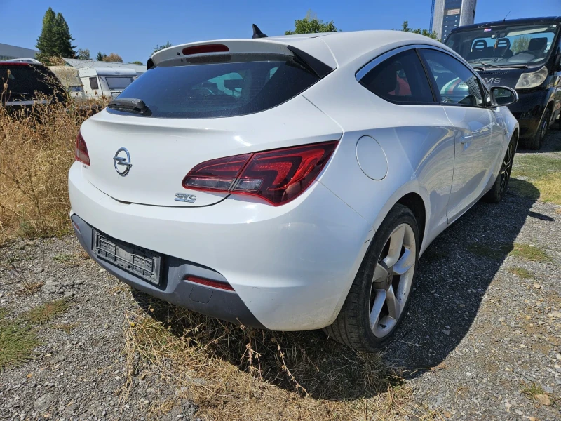 Opel Astra GTC, снимка 2 - Автомобили и джипове - 47001530